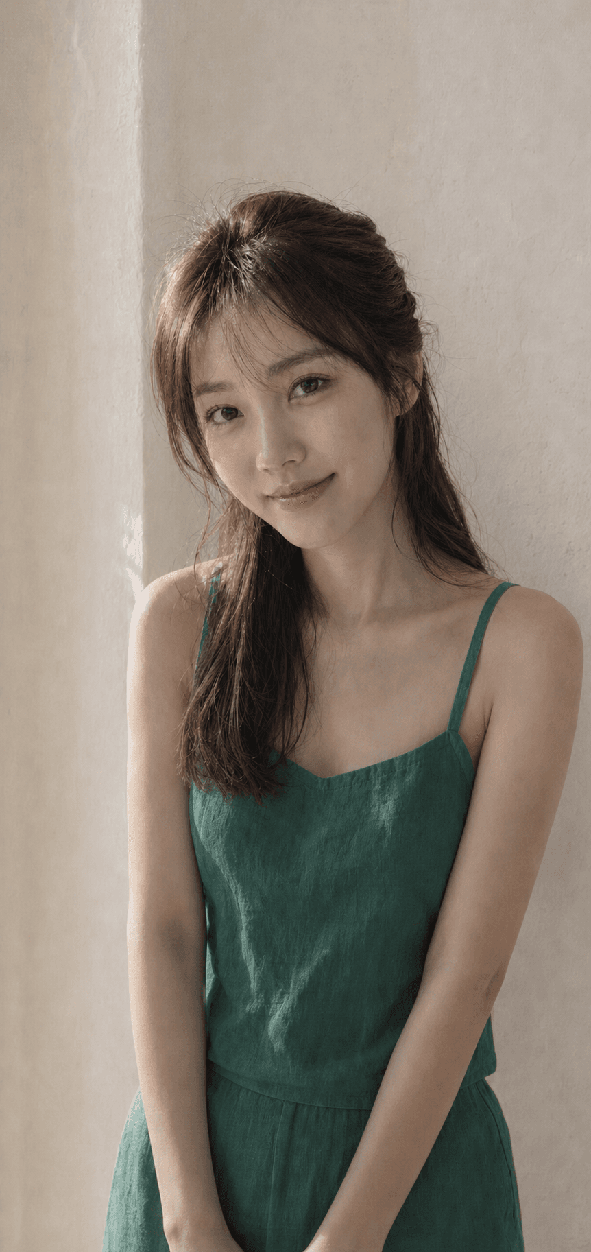 Soo-yeon — wearing the wrong colour